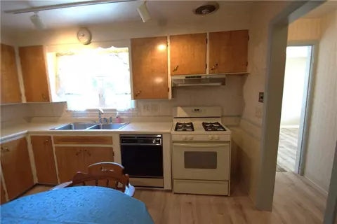 85 Armstrong Ave, Irondequoit, NY 14617 photo 5