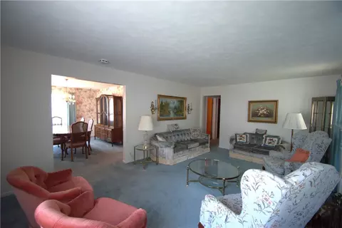 85 Armstrong Ave, Irondequoit, NY 14617 photo 10