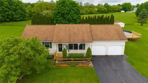 548 Barks Rd, Caledonia, NY 14423