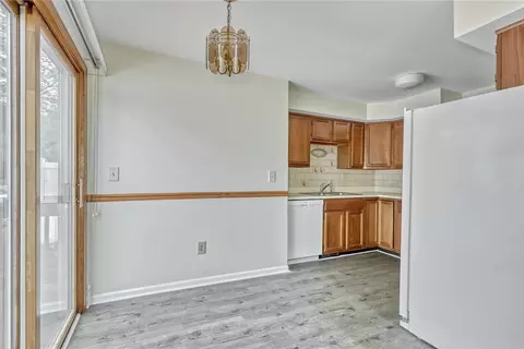 24 Walnut Cir, Webster, NY 14580 photo 16