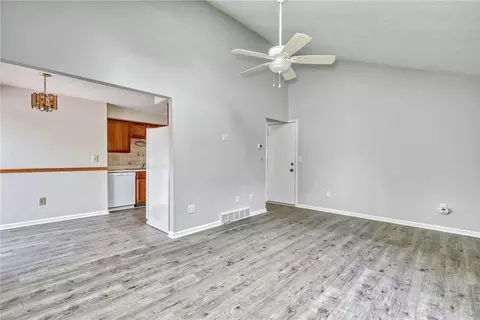 24 Walnut Cir, Webster, NY 14580 photo 12