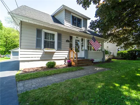 884 Phillips Rd, Webster, NY 14580