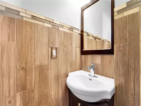 884 Phillips Rd, Webster, NY 14580 photo 29