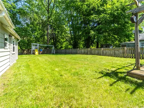 884 Phillips Rd, Webster, NY 14580 photo 38