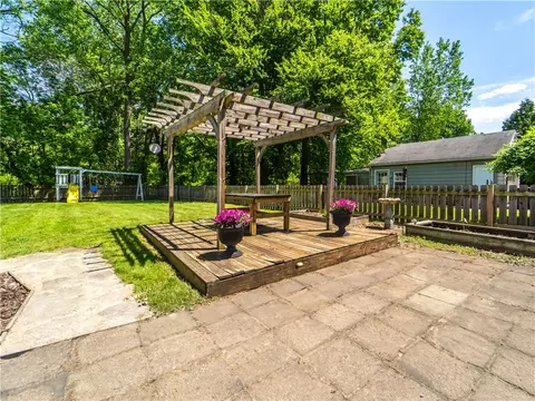 884 Phillips Rd, Webster, NY 14580 photo 32
