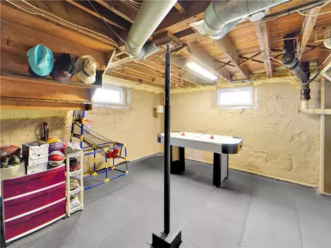884 Phillips Rd, Webster, NY 14580 photo 27