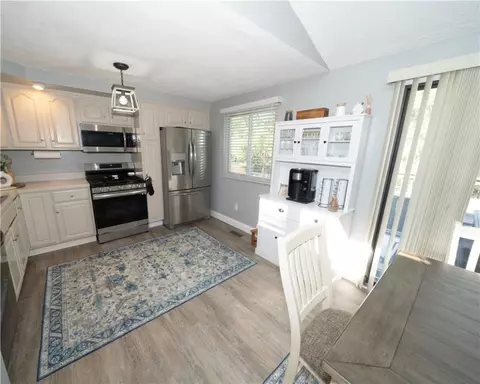 40 Constance Way E, Greece, NY 14612 photo 7