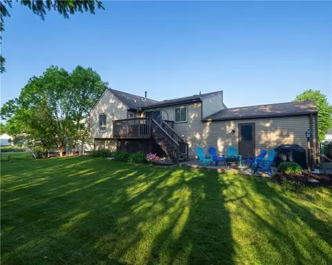 40 Constance Way E, Greece, NY 14612 photo 25