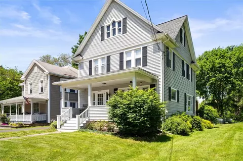 142 E Main St, Avon, NY 14414 photo 2