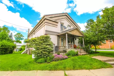 2082 Buffalo St, Clifton Springs, NY 14432