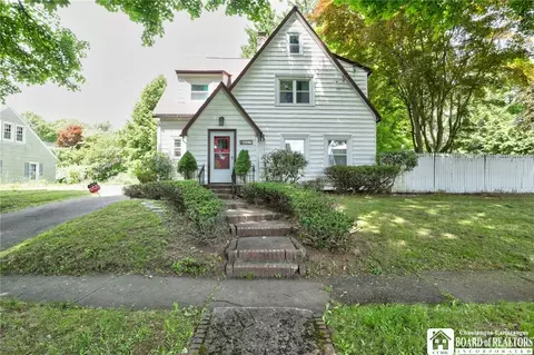 417 Weeks St, Jamestown, NY 14701