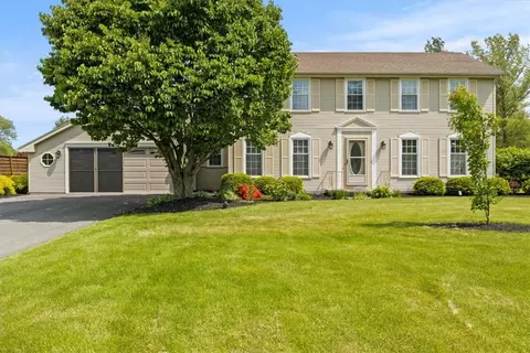 94 Johnny Gold Ln, Greece, NY 14626