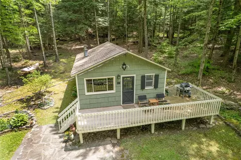 89 Mittler Dr, Middletown, NY 12455