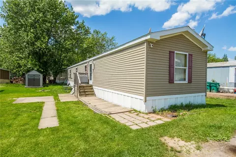 129 Saltonstall St #77, Canandaigua, NY 14424