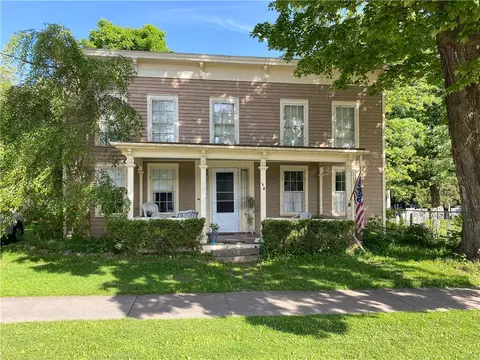 38 Alden St, Cherry Valley, NY 13320