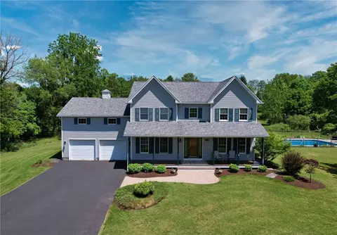 1149 Strong Rd, Victor, NY 14564