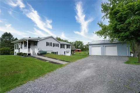 366 Ladue Rd, Sweden, NY 14420