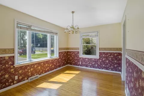 164 Crestfield Dr, Irondequoit, NY 14617 photo 5