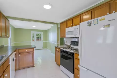 164 Crestfield Dr, Irondequoit, NY 14617 photo 9