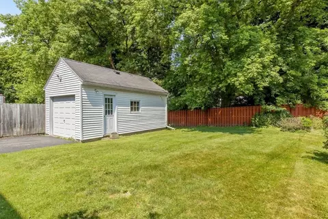 164 Crestfield Dr, Irondequoit, NY 14617 photo 25