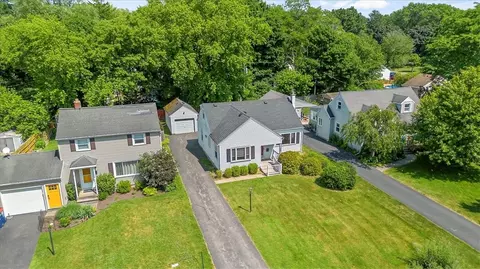 164 Crestfield Dr, Irondequoit, NY 14617 photo 30