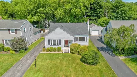 164 Crestfield Dr, Irondequoit, NY 14617 photo 29