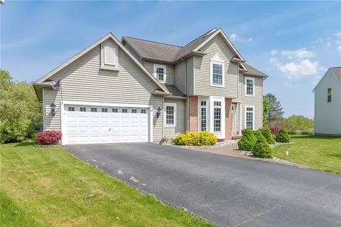 17 Rock Island Rd, Chili, NY 14514