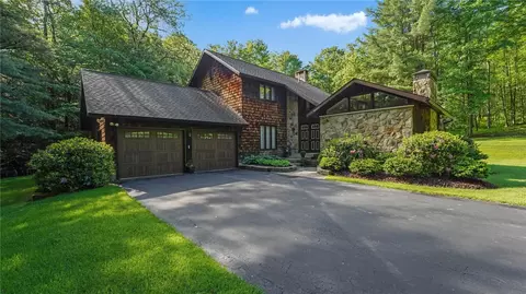 48 Hedgehog Hollow Rd, Bradford, PA 16701