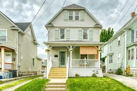 130 W Chestnut St, East Rochester, NY 14445