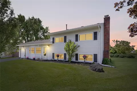 93 Pocatello Trl, Henrietta, NY 14467
