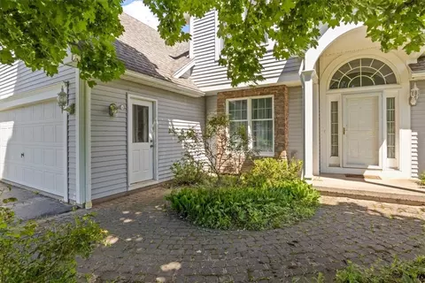 50 Saint Andrews Blvd, Perinton, NY 14450