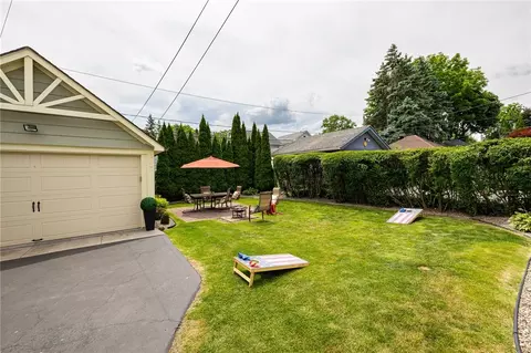91 Hurstbourne Rd, Irondequoit, NY 14609 photo 40
