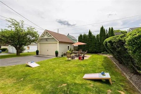 91 Hurstbourne Rd, Irondequoit, NY 14609 photo 41