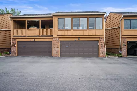 81 Huxley Way, Perinton, NY 14450