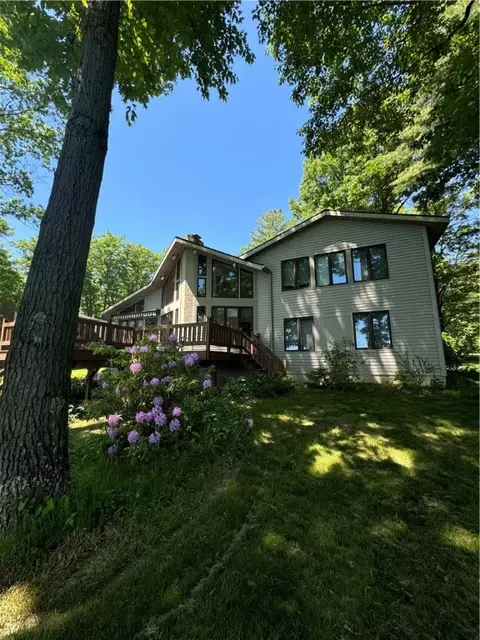 6531 Blue Heron Pt, Romulus, NY 14521