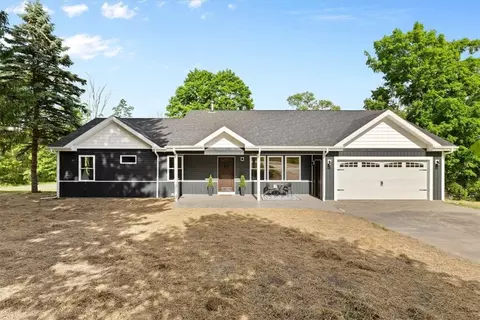 3888 Lembke Rd, Arcadia, NY 14489