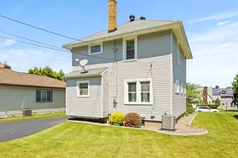 135 Gilbert Dr, Irondequoit, NY 14609 photo 28