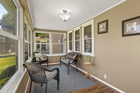 135 Gilbert Dr, Irondequoit, NY 14609 photo 4