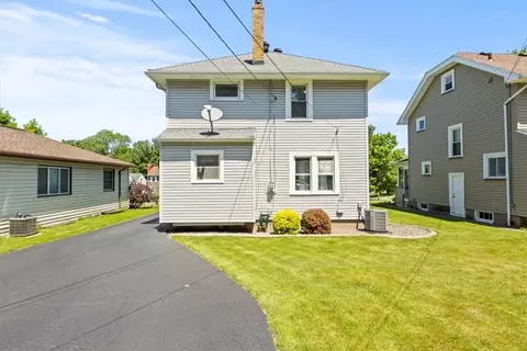 135 Gilbert Dr, Irondequoit, NY 14609 photo 27