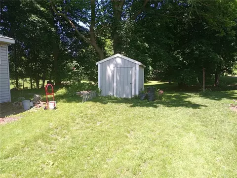 8 Depew, Lyons, NY 14489 photo 3