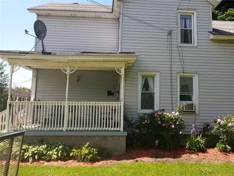 8 Depew, Lyons, NY 14489 photo 2