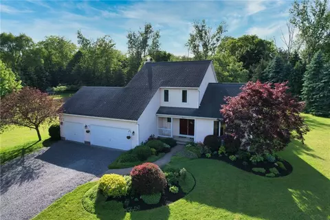 822 Winslow Rd, Wheatland, NY 14428