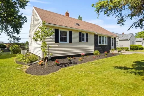 480 Barry Rd, Irondequoit, NY 14617 photo 3