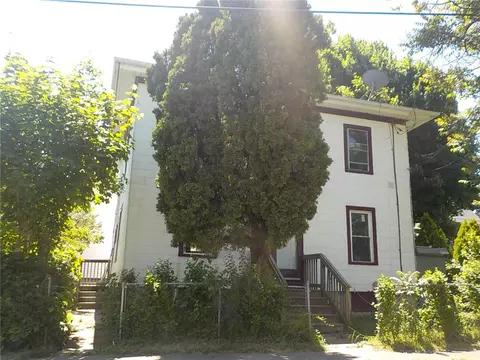209 Atkinson St, Rochester, NY 14608