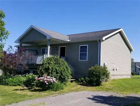 3194 North Rd, Piffard, NY 14533