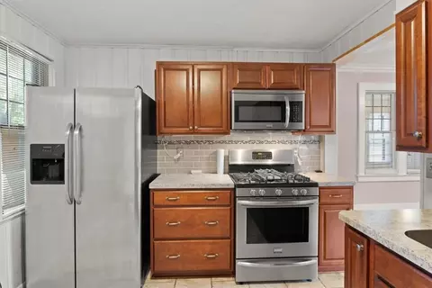 153 Seneca Rd, Irondequoit, NY 14622 photo 17