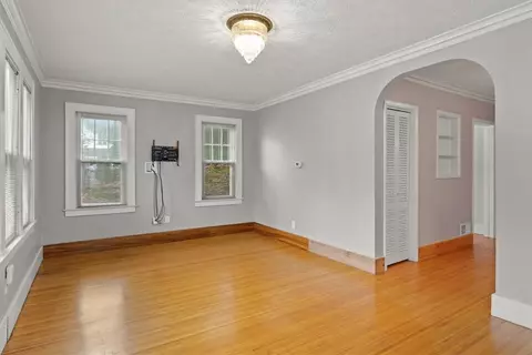 153 Seneca Rd, Irondequoit, NY 14622 photo 6