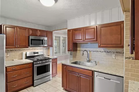 153 Seneca Rd, Irondequoit, NY 14622 photo 14