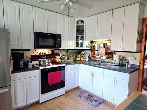 9 Tone Ter, Irondequoit, NY 14617 photo 12