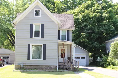 6 Locust St, Norwich, NY 13815